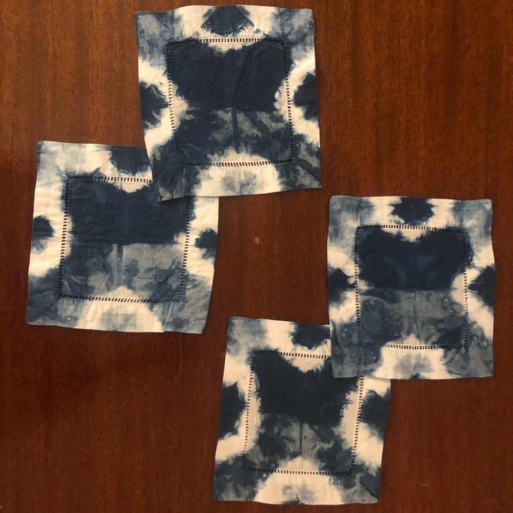 Hand-dyed shibori napkins “butterfly” indigo